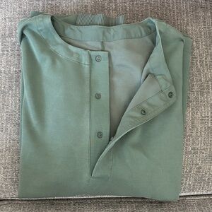 lululemon athletica Men's Teal Button Down Shirt